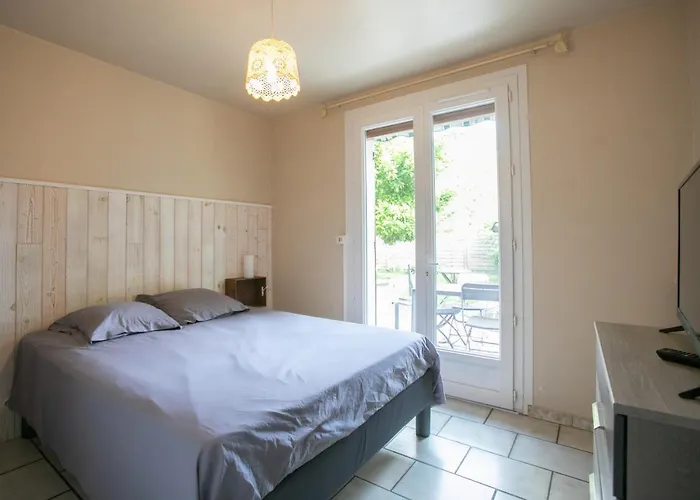 Maison Avec Jardin A 2mn Du Centre *