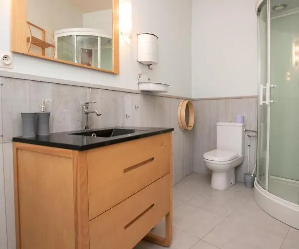 Maison Avec Jardin A 2mn Du Centre Perigueux